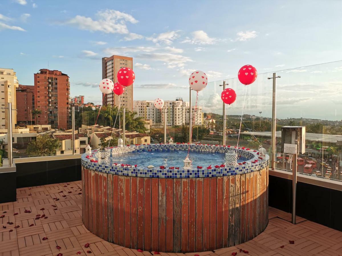 פריירה Top Deck Hotel מראה חיצוני תמונה