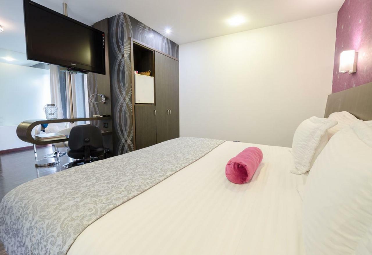 פריירה Top Deck Hotel מראה חיצוני תמונה